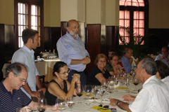 Carlo Petrini durante encontro do Convivium Rio de Janeiro